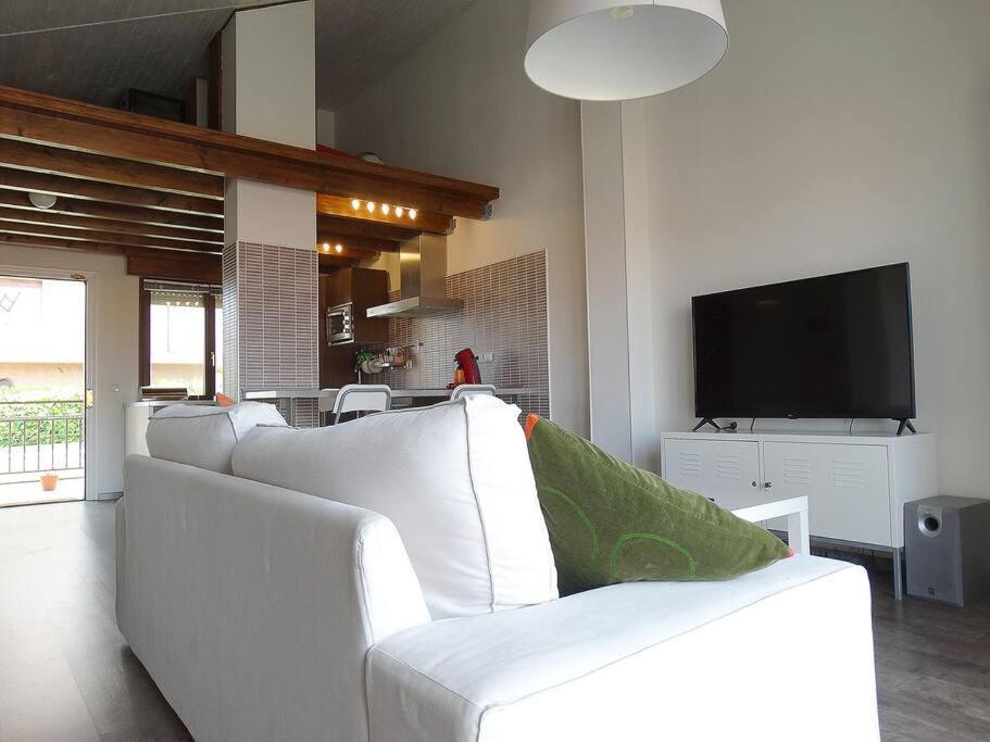Iaros El Coto Apartment โมโกร ภายนอก รูปภาพ